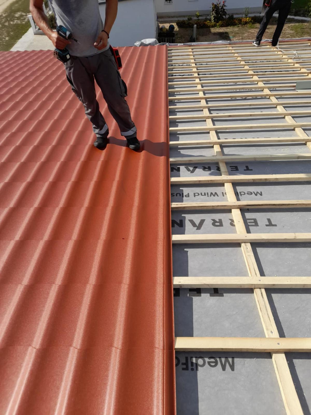 Montaj Tigla Metalica in Lucru