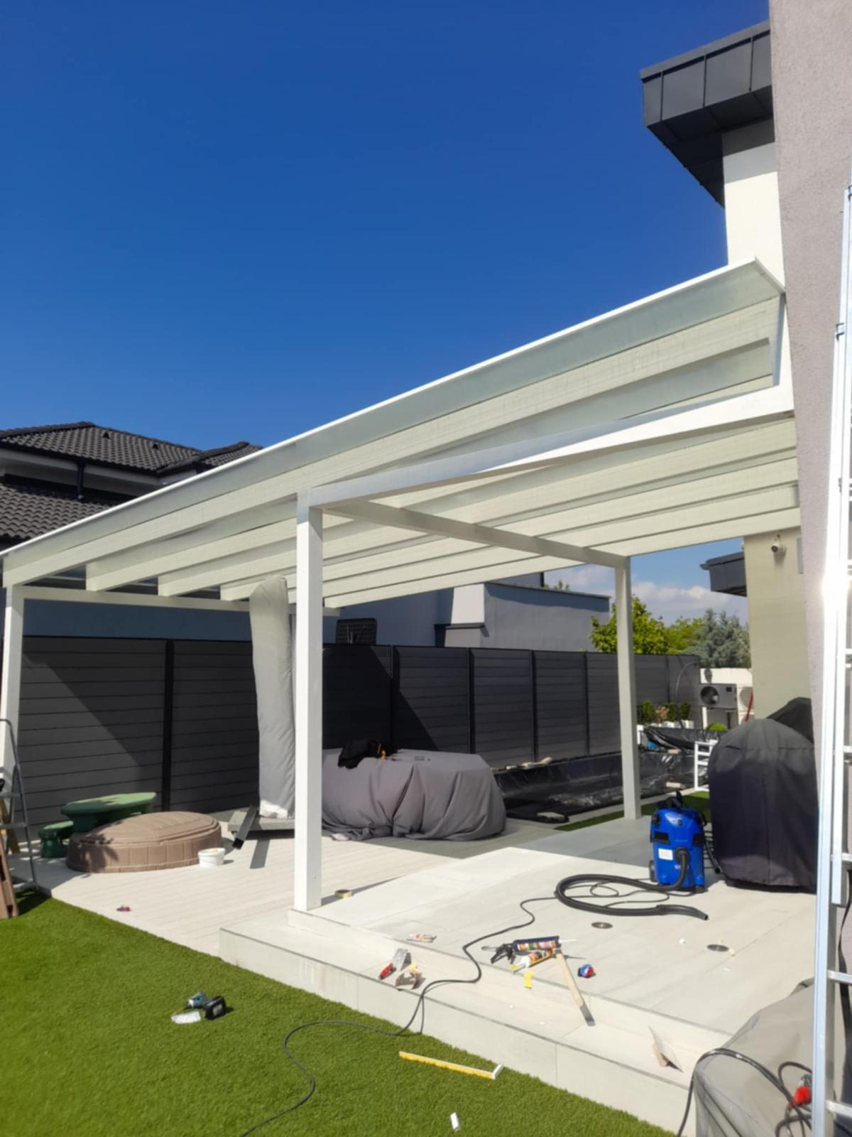 Pergola Moderna Alba